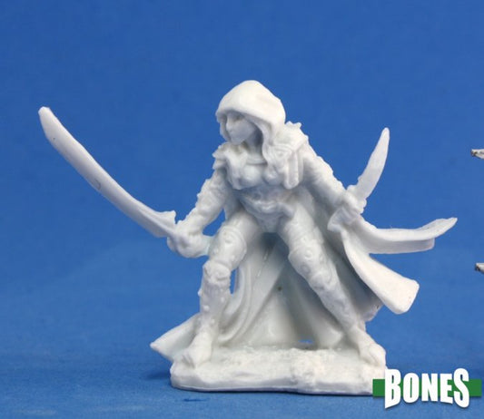 Reaper Bones 77035 - Deladrin, Female Assassin